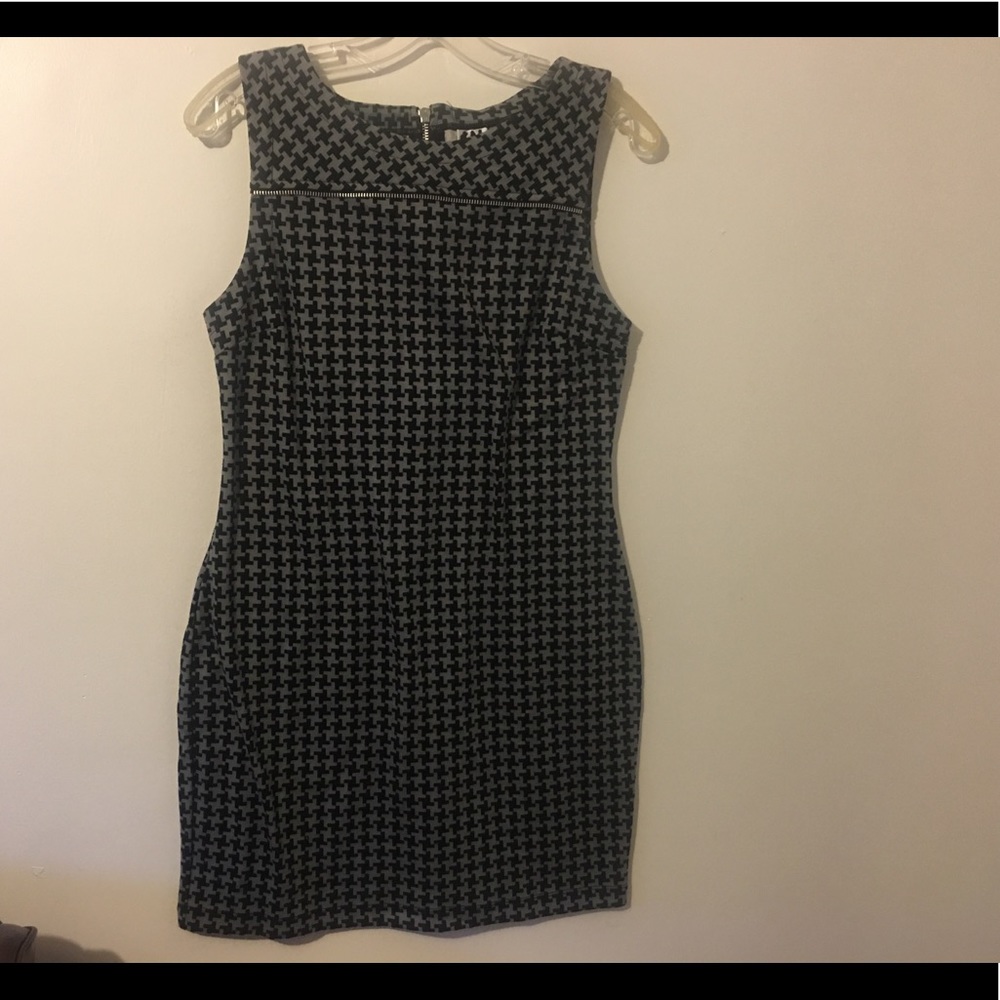 Dress (Polyester/Spandex)